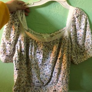 cute cropped floral shirt